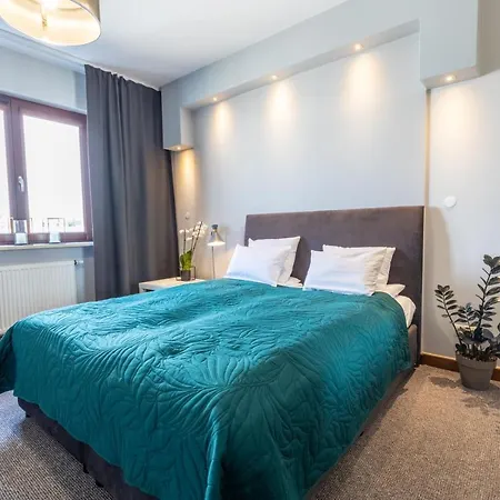 Apart Metro-galeria Mlociny Hotel *