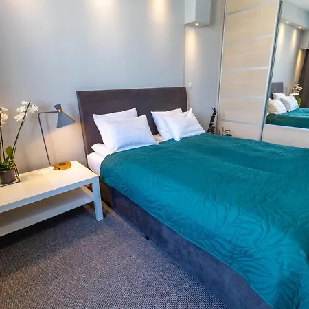 Apart Metro-galeria Mlociny Varsó